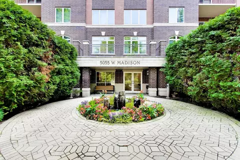 5055 Madison St #205, Skokie, IL 60077