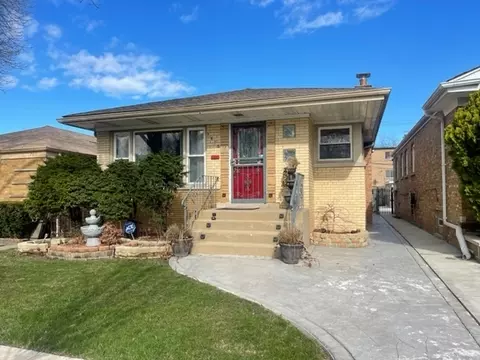 7815 S Sawyer Ave, Chicago, IL 60652