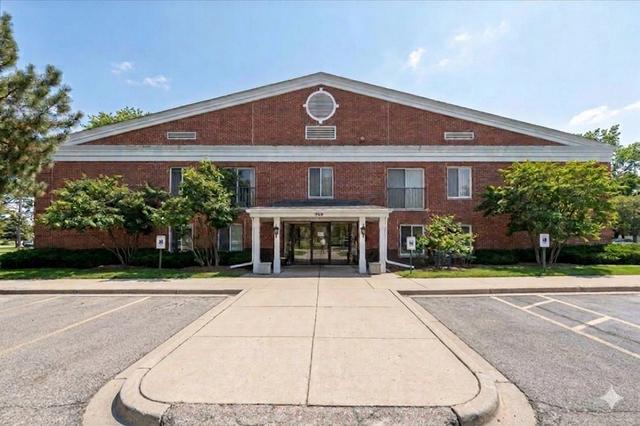 800 Ridge Rd #117, Wilmette, IL 60091