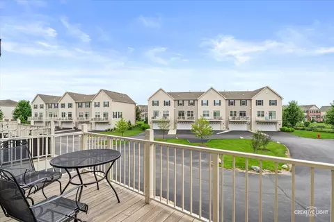 416 Shadow Ct, Oswego, IL 60543 photo 10