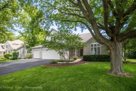 1644 Derby Dr, Batavia, IL 60510