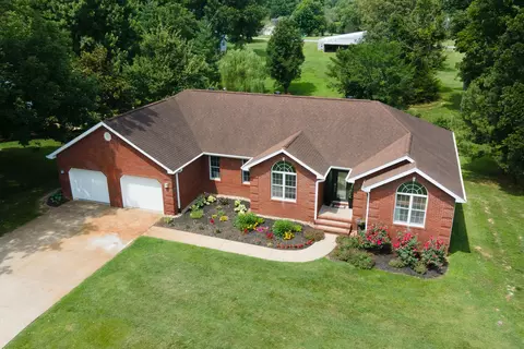 2504 Saddle Ln, Marion, IL 62959