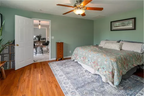 Bedroom - 2504 Saddle Ln, Marion, IL 62959 photo 2 of 6