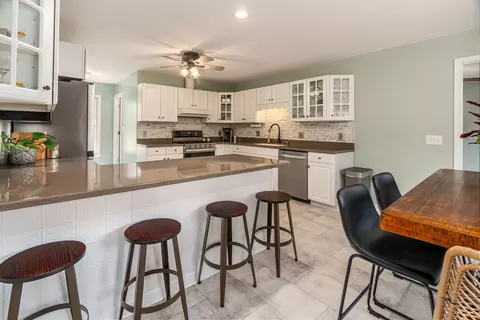 Kitchen - 2504 Saddle Ln, Marion, IL 62959 photo 1 of 6