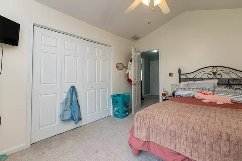 Bedroom - 2504 Saddle Ln, Marion, IL 62959 photo 6 of 6