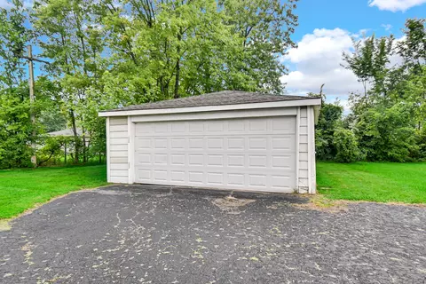 Exterior - 16624 Oxford Dr, Markham, IL 60428 photo 8 of 9