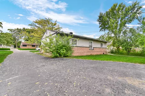 Exterior - 16624 Oxford Dr, Markham, IL 60428 photo 7 of 9