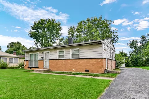 Exterior - 16624 Oxford Dr, Markham, IL 60428 photo 2 of 9