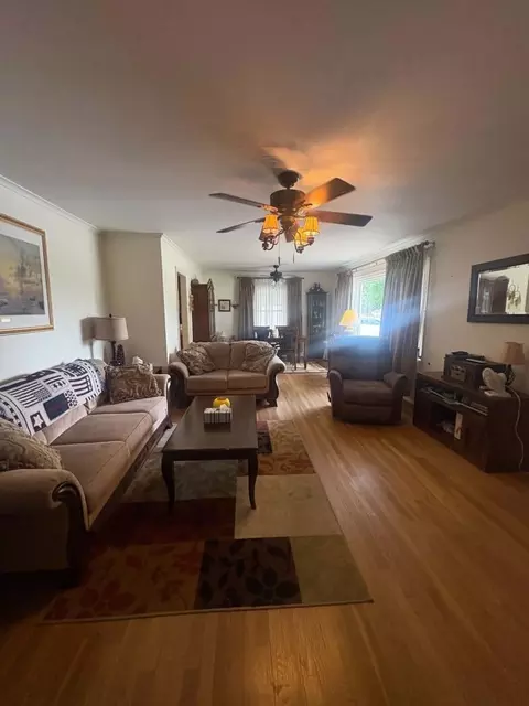 308 Bailey Ln, Benton, IL 62812 photo 13