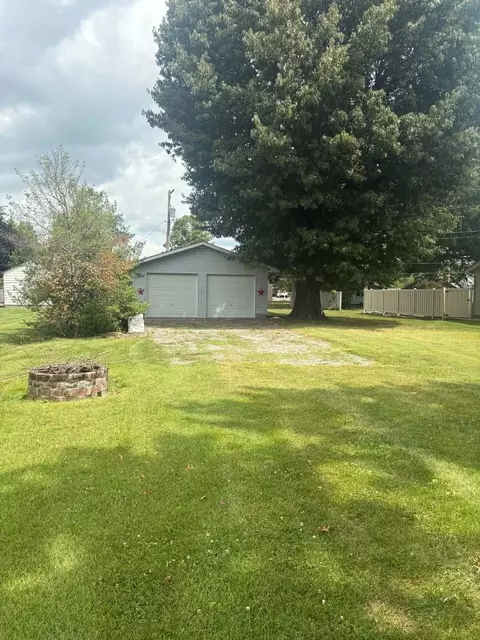 308 Bailey Ln, Benton, IL 62812 photo 5