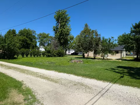 Exterior - 206 E Jefferson St, Gardner, IL 60424 photo 8 of 8