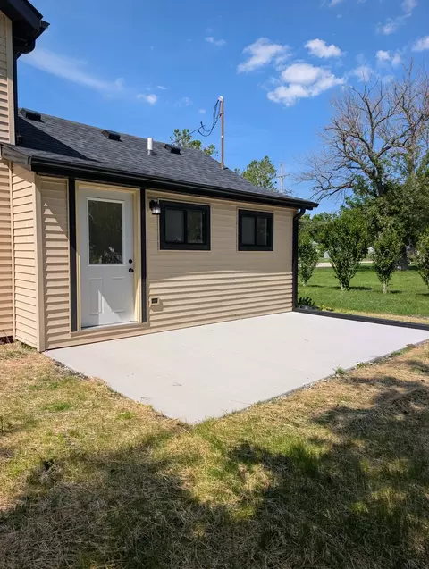 Other - 206 E Jefferson St, Gardner, IL 60424 photo 2 of 3