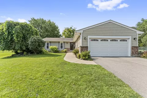 357 Brighton Bay Bay, Roselle, IL 60172