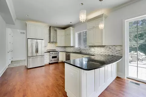 Kitchen - 73 Locust Rd, Winnetka, IL 60093 photo 1 of 1
