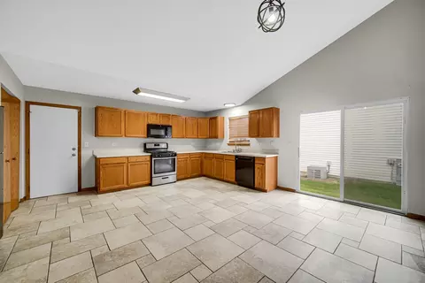 4224 Ashcott Ln, Plainfield, IL 60586 photo 5