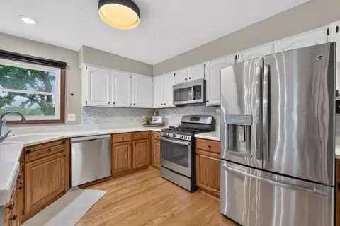 780 N Dexter Ln, Hoffman Estates, IL 60169 photo 15
