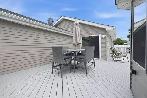 218 Windridge Dr, Mchenry, IL 60050 photo 29