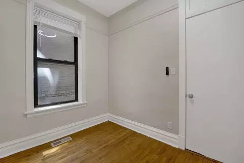 Bedroom - 614 S Loomis St #1, Chicago, IL 60607 photo 1 of 2