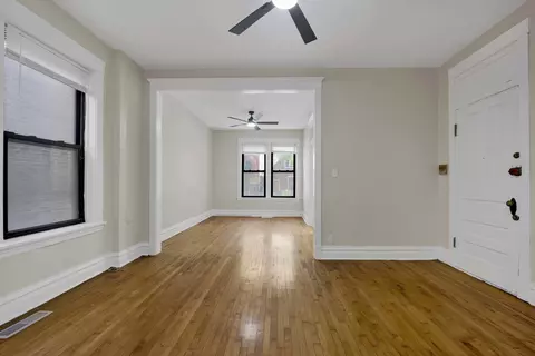 Living - 614 S Loomis St #1, Chicago, IL 60607 photo 2 of 6