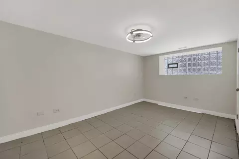 Other - 614 S Loomis St #1, Chicago, IL 60607 photo 4 of 11