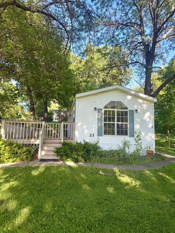 1009 Bay Rd #23, Mchenry, IL 60051