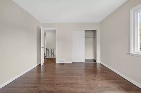 208 Pine St, Deerfield, IL 60015 photo 32