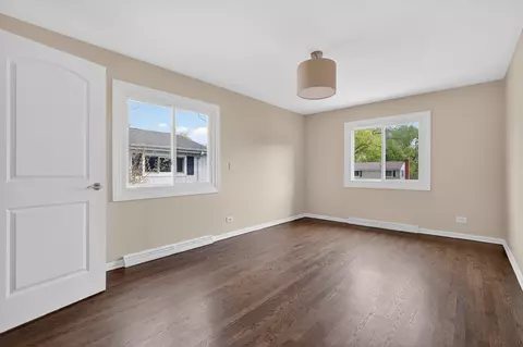 208 Pine St, Deerfield, IL 60015 photo 25