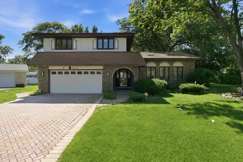 346 Butternut Dr, Wood Dale, IL 60191