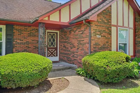 Other - 304 Cherokee Dr, Georgetown, IL 61846 photo 2 of 15