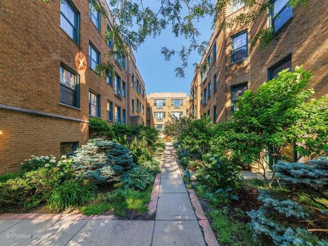 7025 N Sheridan Rd #2E, Chicago, IL 60626