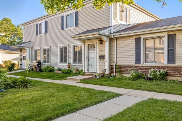 1034 Cove Dr #147B, Prospect Heights, IL 60070