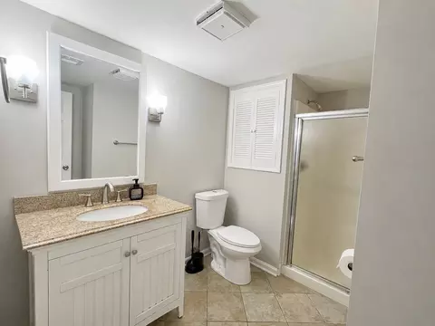 978 Sycamore Ln, Bartlett, IL 60103 photo 8