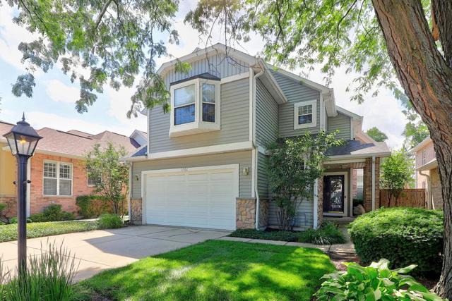 1702 Astor Ave, Oakbrook Terrace, IL 60181