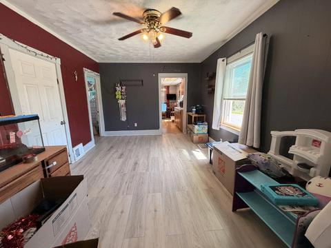 Living - 3049 E 138th Pl, Burnham, IL 60633 photo 1 of 5