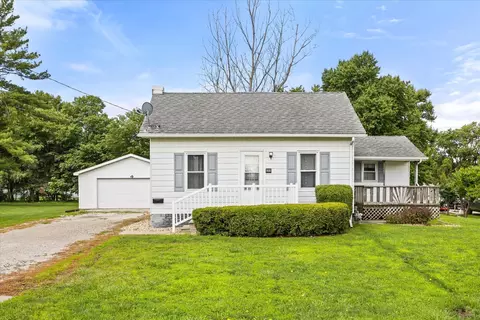 908 N Otter Creek Rd, Streator, IL 61364