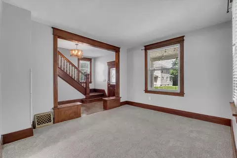 Living - 1179 26th Street A, Moline, IL 61265 photo 2 of 5