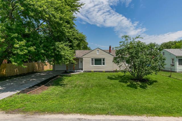 307 33rd Ave, East Moline, IL 61244