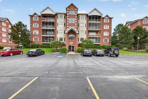 7919 Trinity Cir #4NW, Tinley Park, IL 60487
