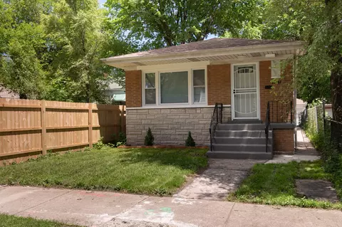 7737 S Champlain Ave, Chicago, IL 60619 photo 1