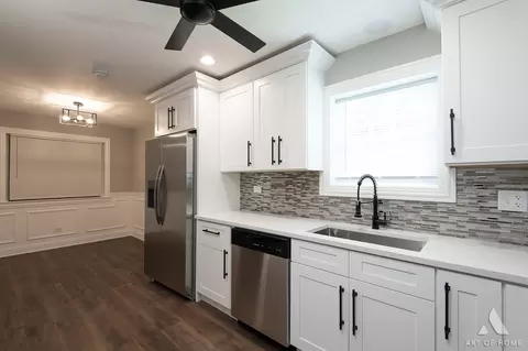 7737 S Champlain Ave, Chicago, IL 60619 photo 13