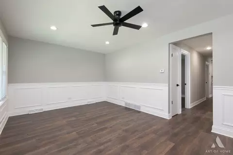 7737 S Champlain Ave, Chicago, IL 60619 photo 6