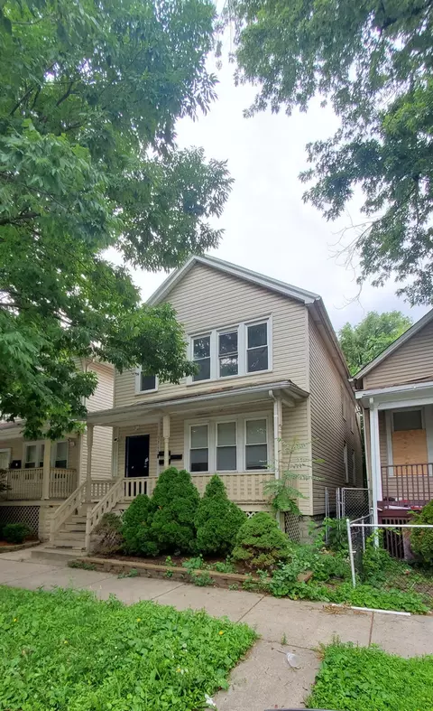 7828 S Greenwood Ave, Chicago, IL 60619