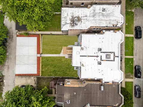 View/Area - 1421 E 69th Pl, Chicago, IL 60637 photo 6 of 6
