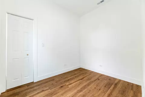 Bedroom - 1421 E 69th Pl, Chicago, IL 60637 photo 4 of 6