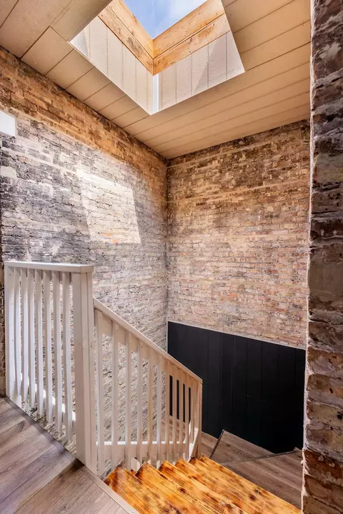 Entry Way - 1421 E 69th Pl, Chicago, IL 60637 photo 1 of 2