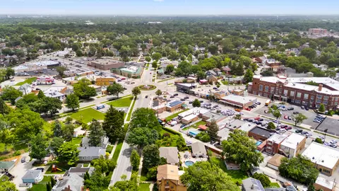 View/Area - 3640 Arthur Ave, Brookfield, IL 60513 photo 2 of 4
