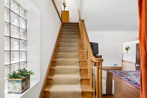 Entry Way - 3640 Arthur Ave, Brookfield, IL 60513 photo 2 of 3