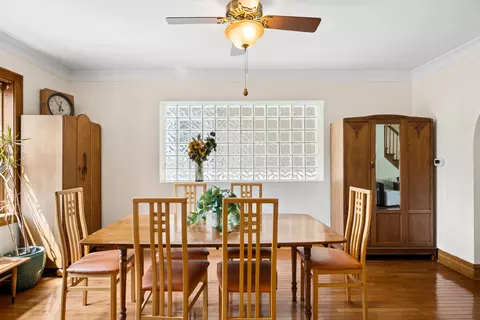 Dining - 3640 Arthur Ave, Brookfield, IL 60513 photo 3 of 4