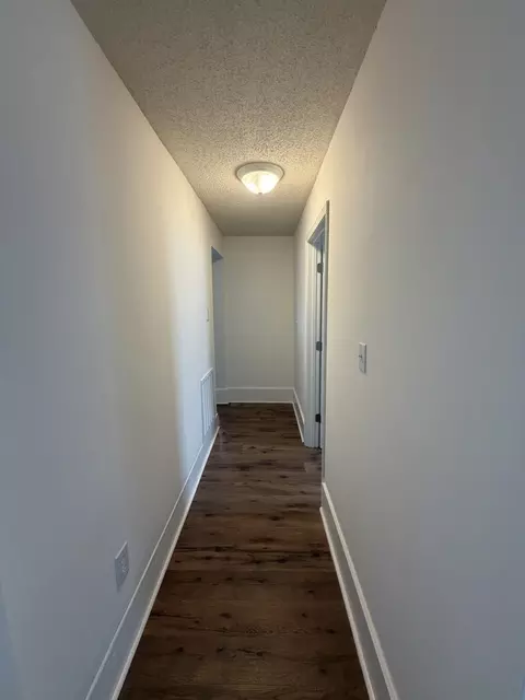 Entry Way - 109 E 7th St, Metropolis, IL 62960 photo 1 of 1