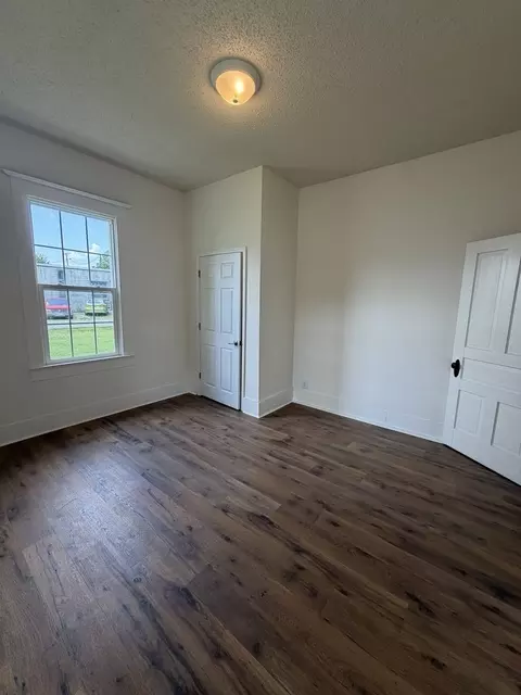 Bedroom - 109 E 7th St, Metropolis, IL 62960 photo 1 of 8